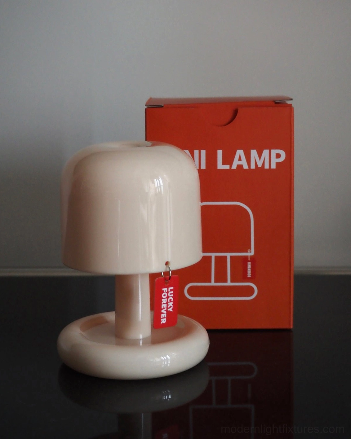 Mini Mushroom Table Lamp design classic - Timeless modern lighting form