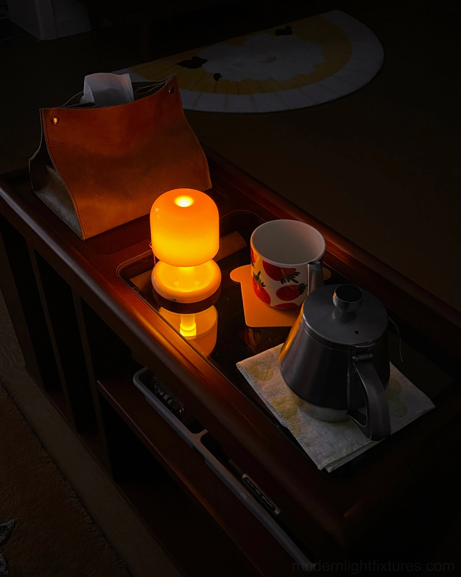 Portable cordless Mini Mushroom Lamp - USB rechargeable solution