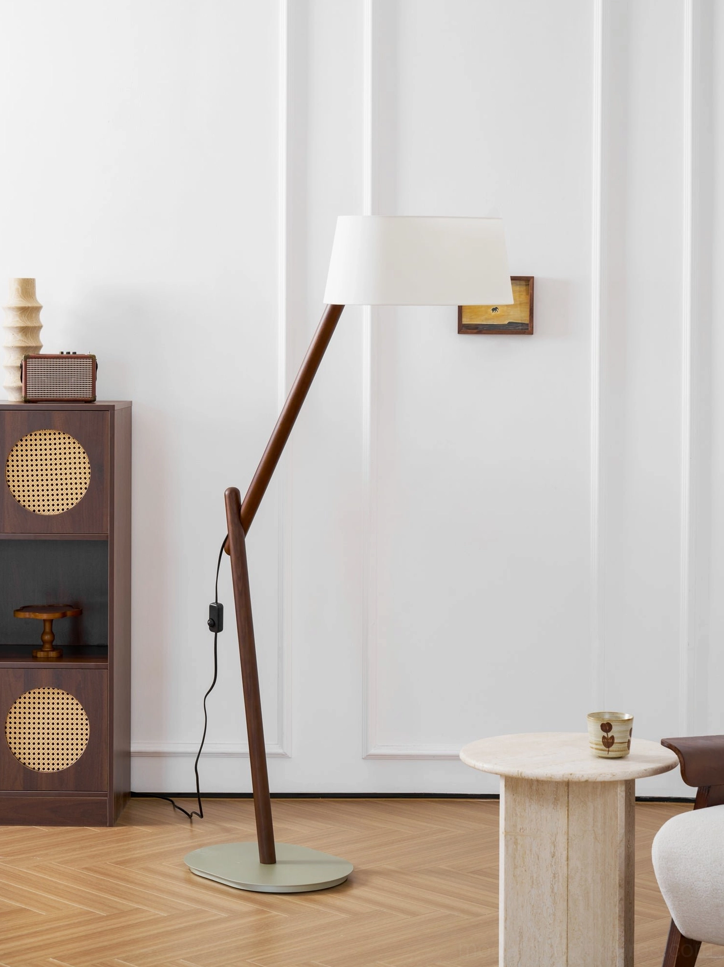 Modern floor lamp certified for North America Australia Europe Middle East electrical standards