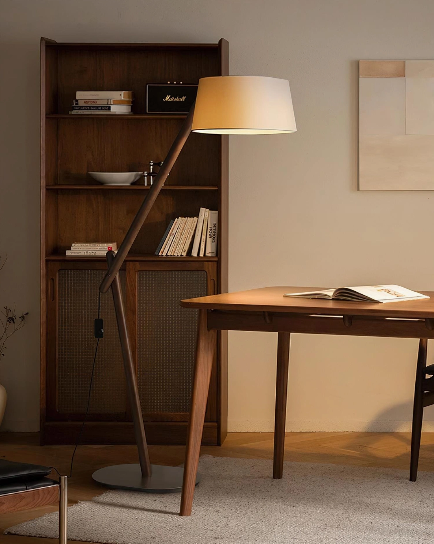 Modern minimalist arc floor lamp with wooden base and curved light-diffusing lampshade