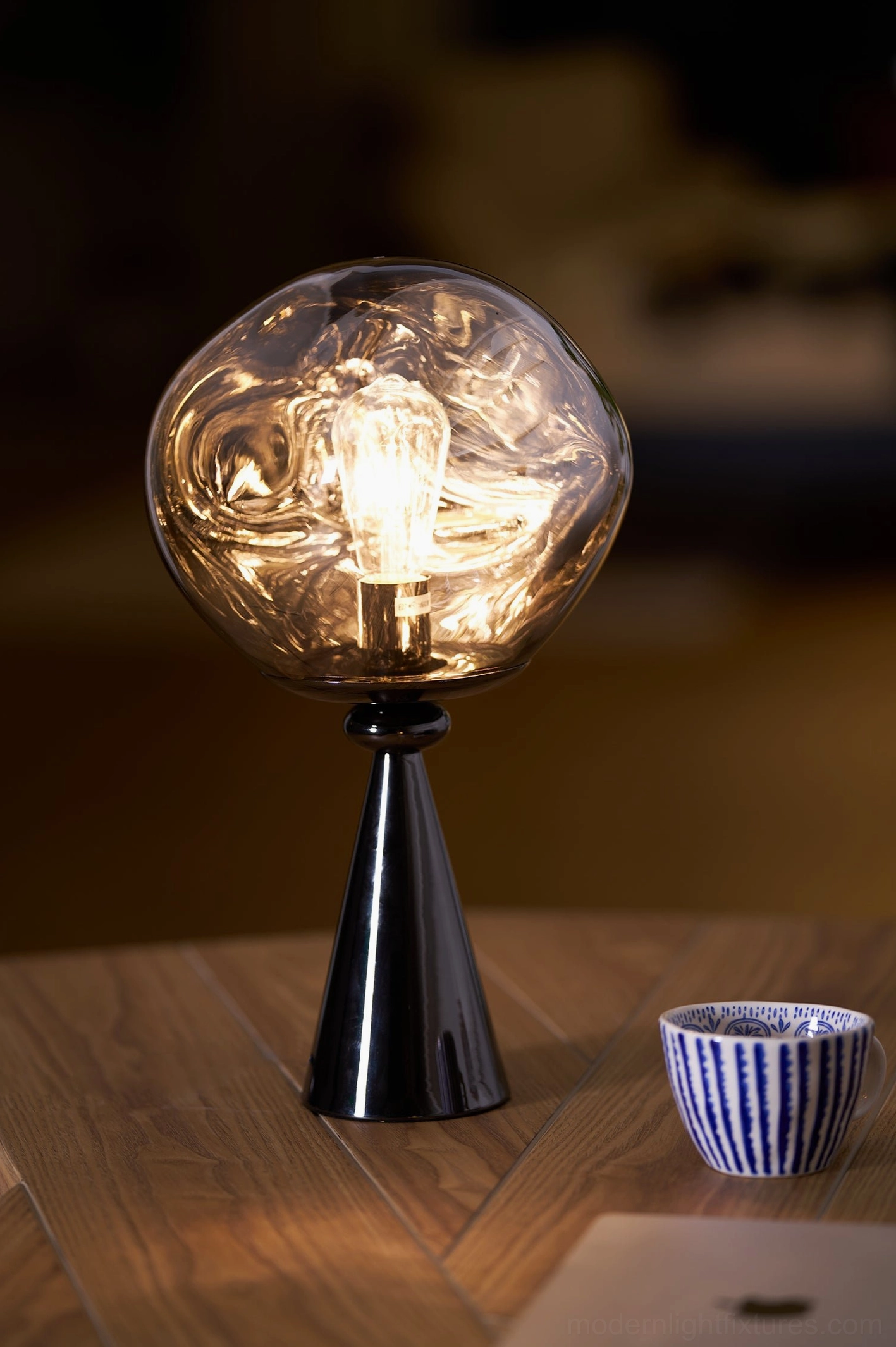 Molten glass cone table lamp compact size 28cm bedroom accent lighting modern fixture