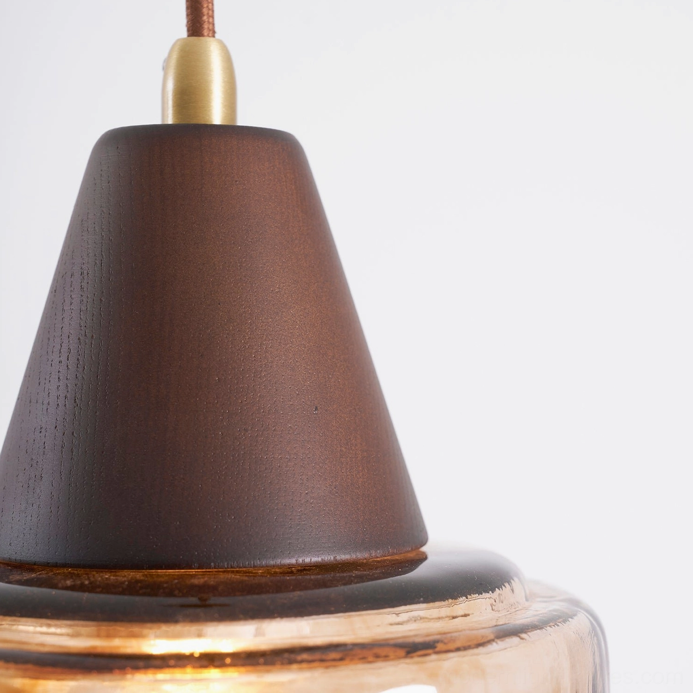 Murano amber glass pendant light artisanal craftsmanship detail