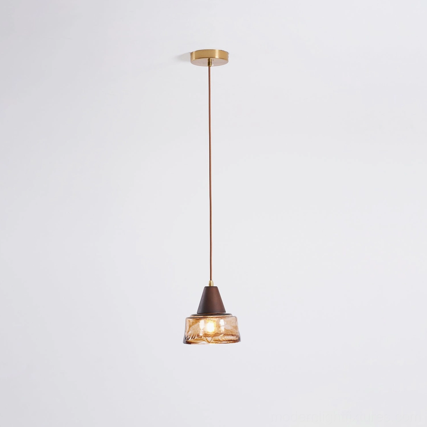 Murano glass pendant light showing E14 socket and cord adjustment