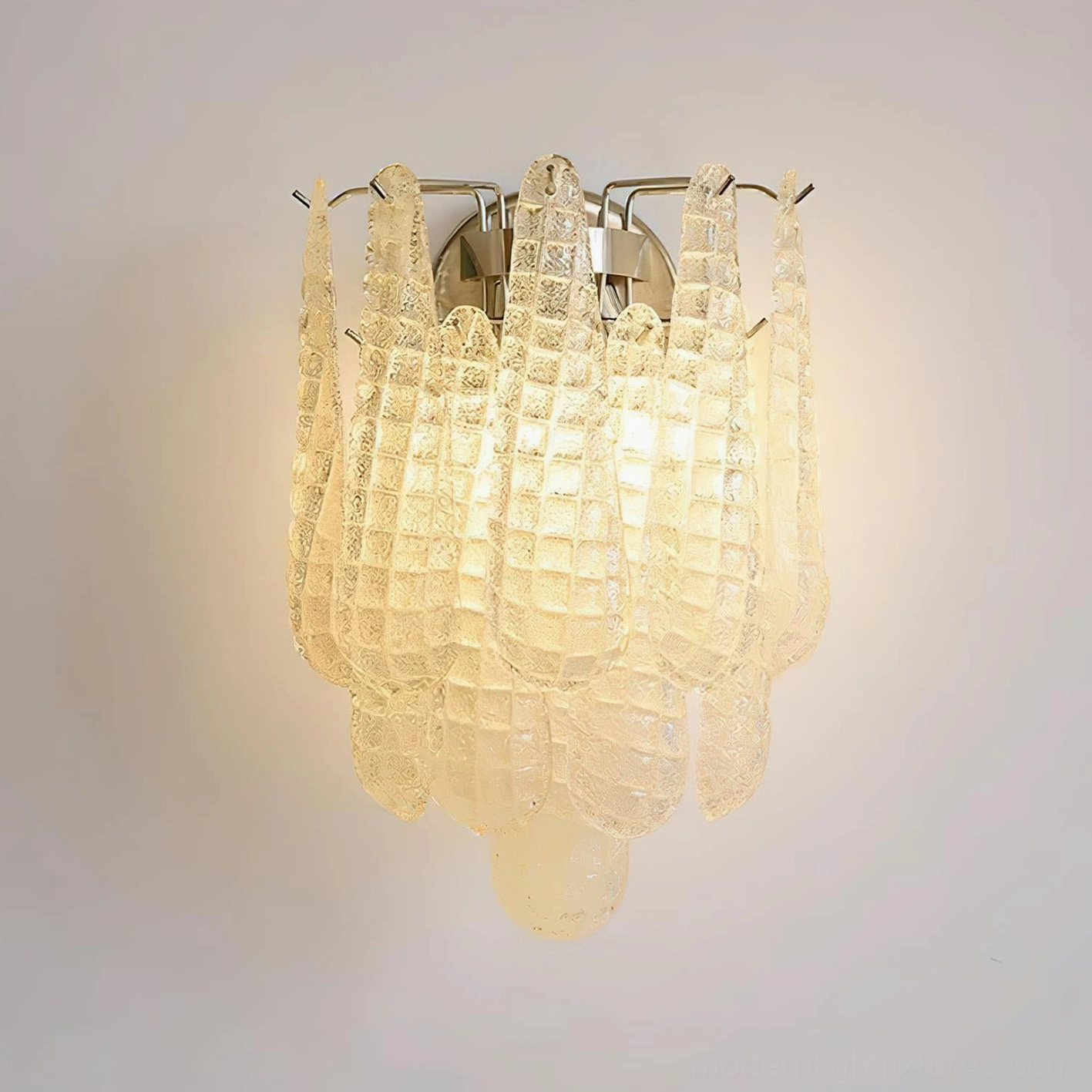 Murano-inspired glass wall sconce with E14 socket compatible with dimmer switches