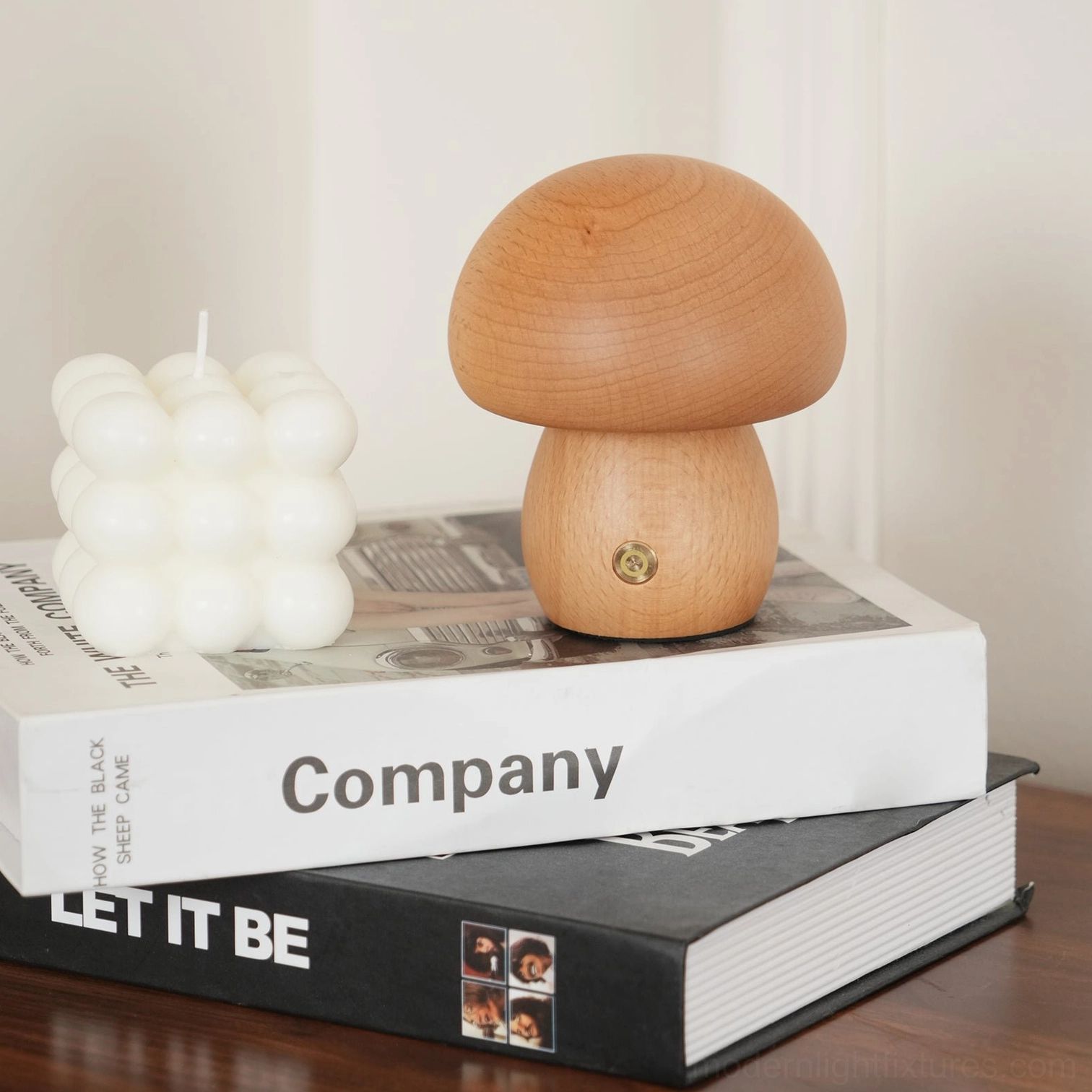 Wooden mushroom table lamp cool white LED mode demonstrating adjustable color temperature functionality