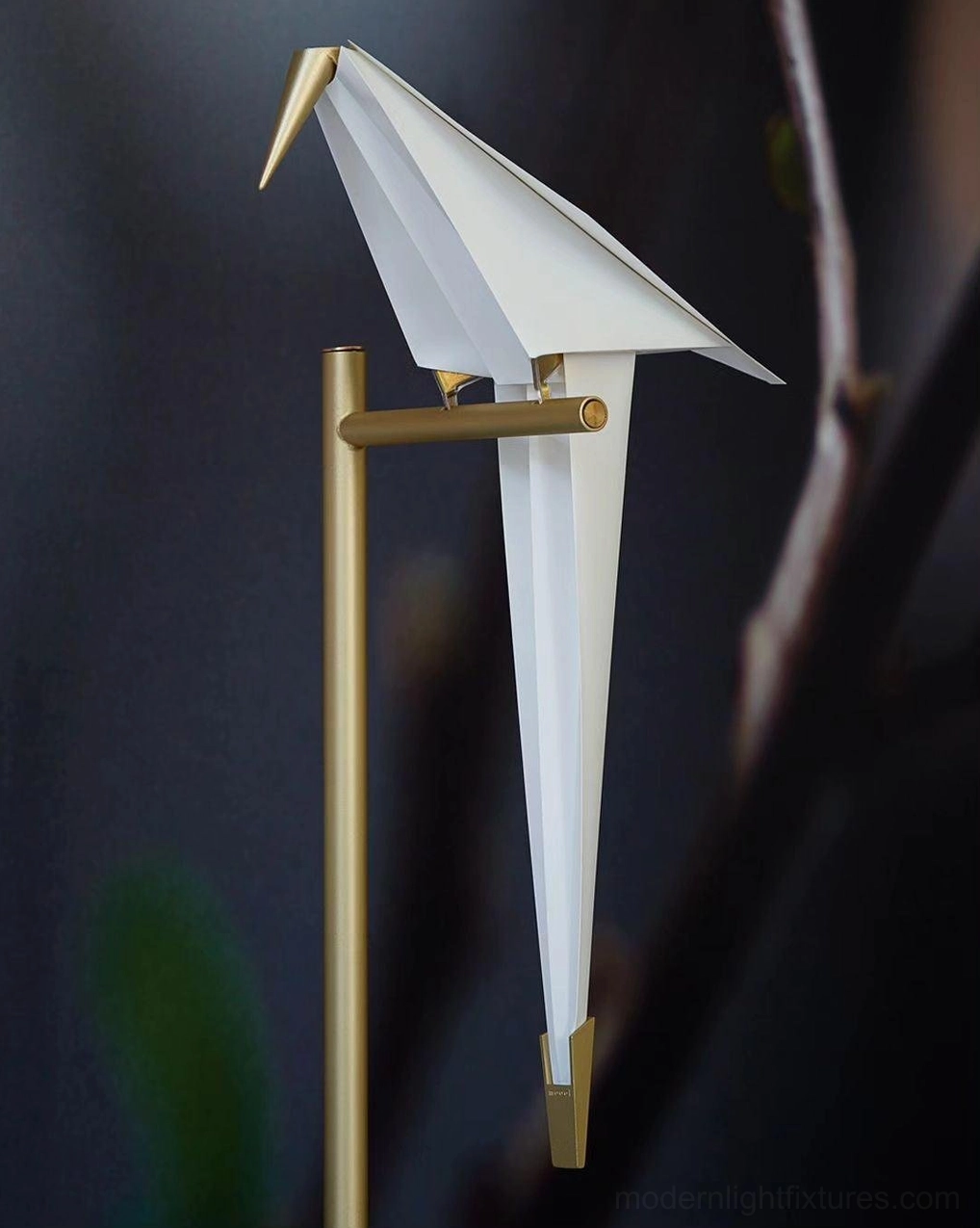 Paper crane floor lamp full product view showing proportions, height and overall aesthetic design