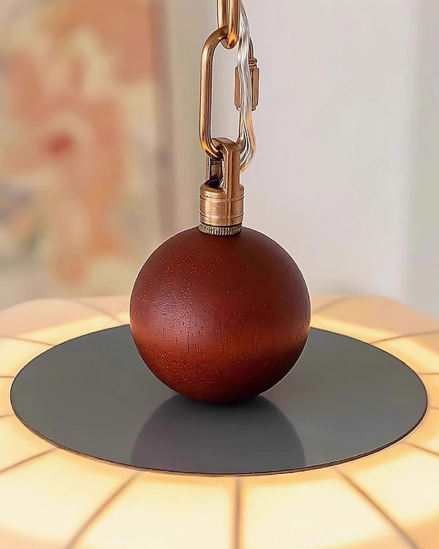 Paralune pendant lamp with adjustable hanging chain and decorative bead pull charm, showcasing vintage parasol-inspired silhouette