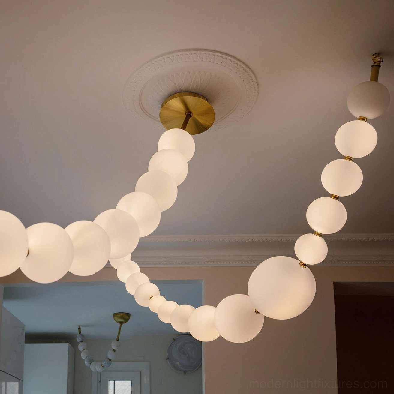 Pearl pendant chandelier with brass metal components and premium European-style design