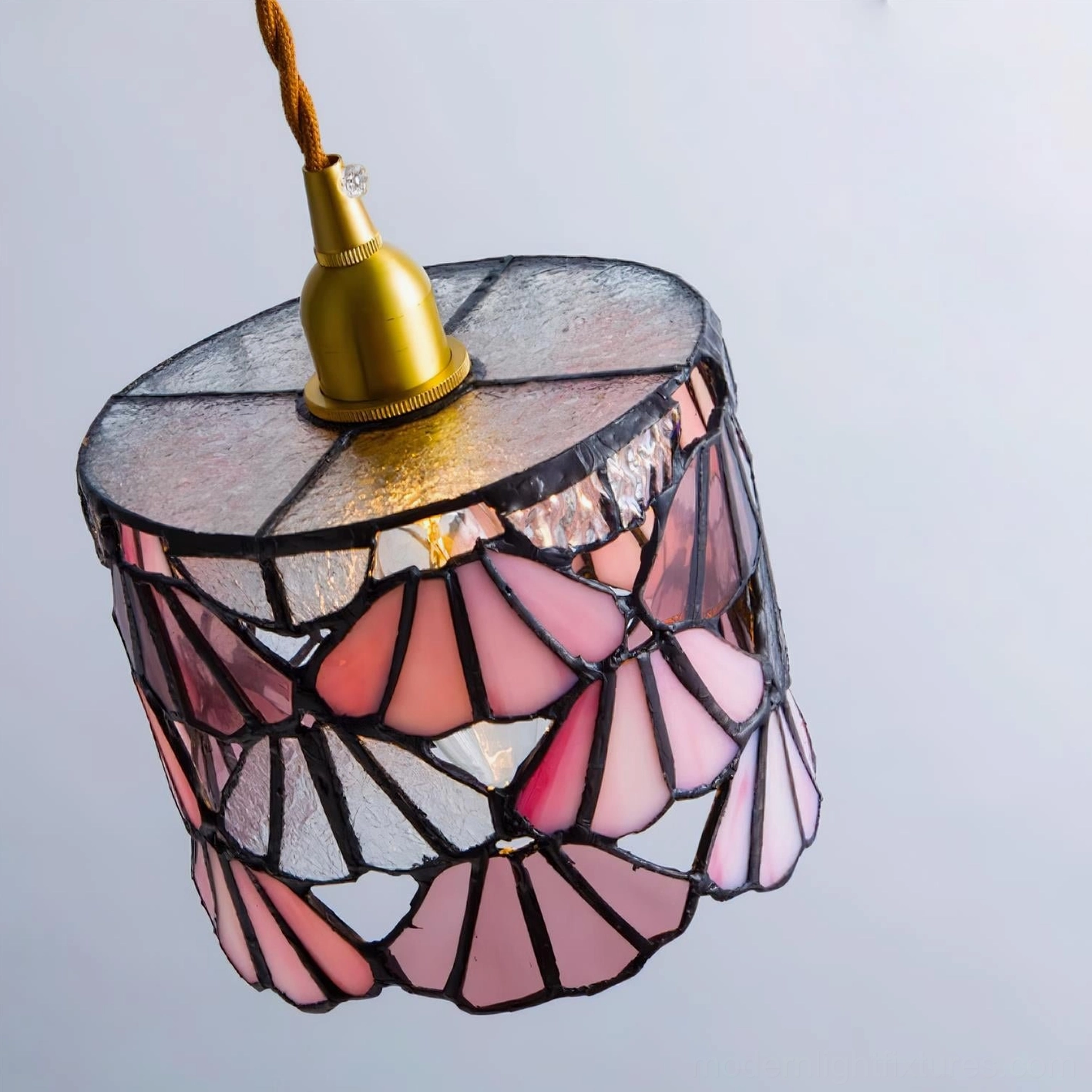 Tina pendant light showing dimmer compatibility and adjustable 150cm hanging wire system