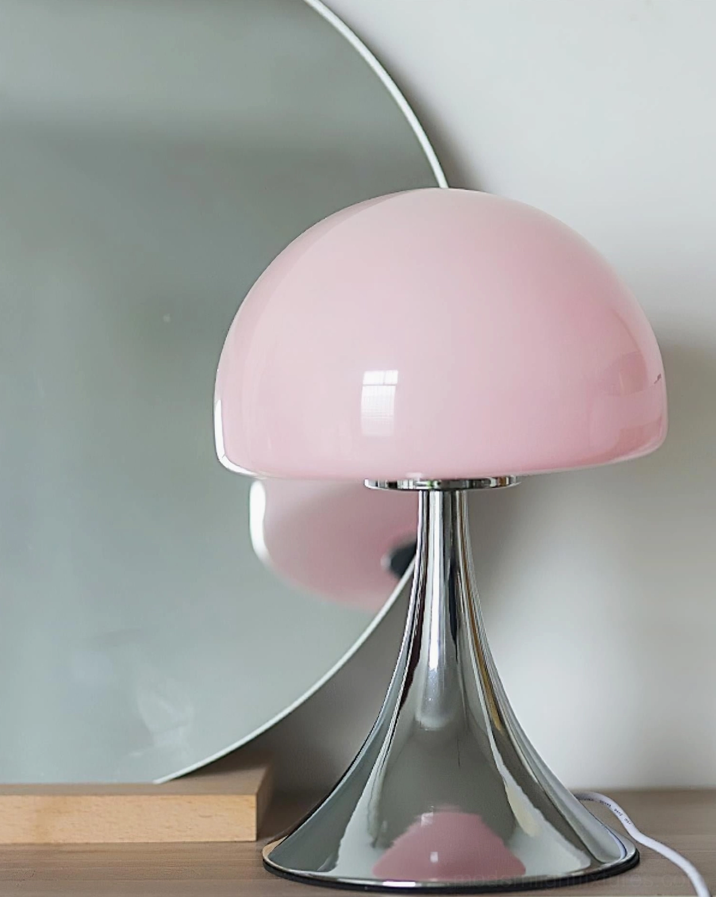 Pink Mushroom Table Lamp with Mirror Reflection - Glossy Finish Vanity Display