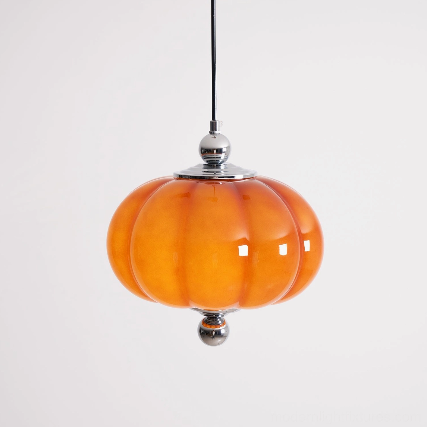 Vintage red pumpkin shaped glass pendant lamp warm ambient lighting effect