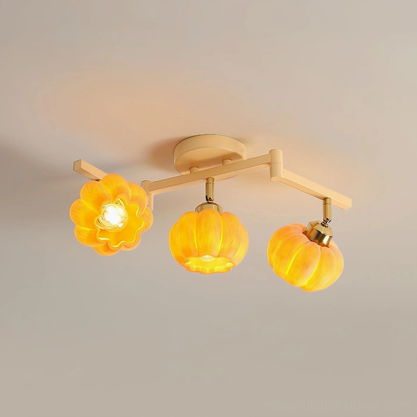 Standard 59cm pumpkin ceiling light, 3-head mixed style, bedroom and home office installation, warm glow