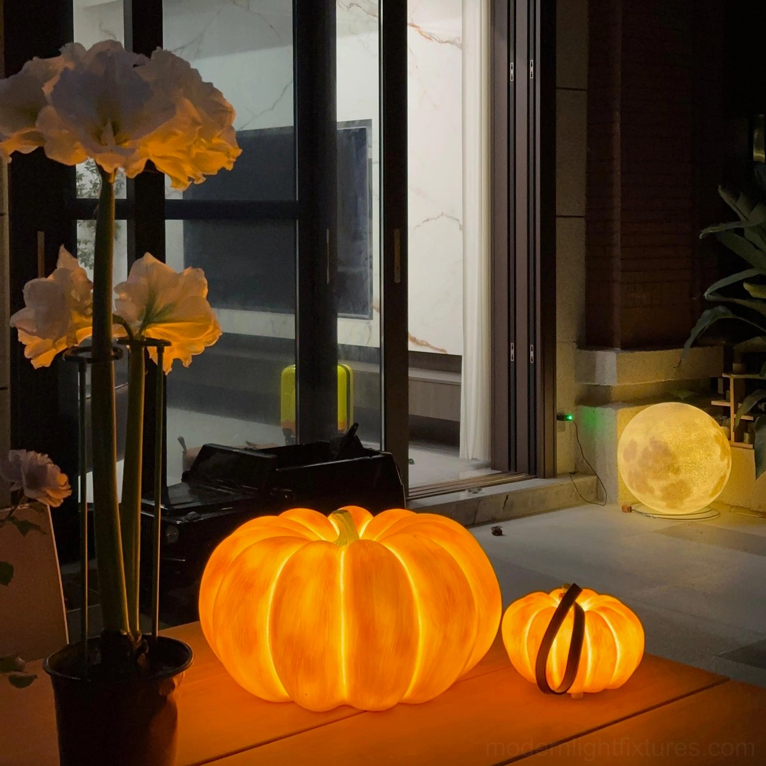 Modern pumpkin ambient lamp commercial retail boutique display space lighting