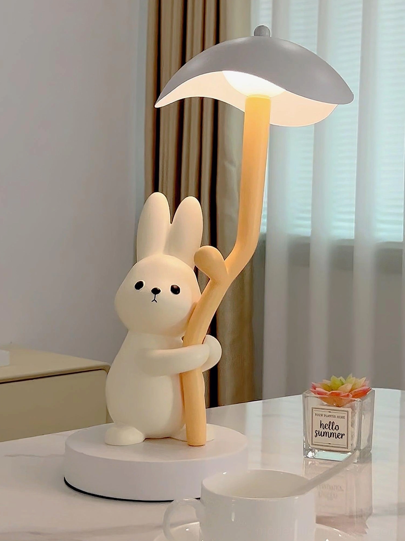 Rabbit hug table lamp warm white ambient lighting effect demonstration