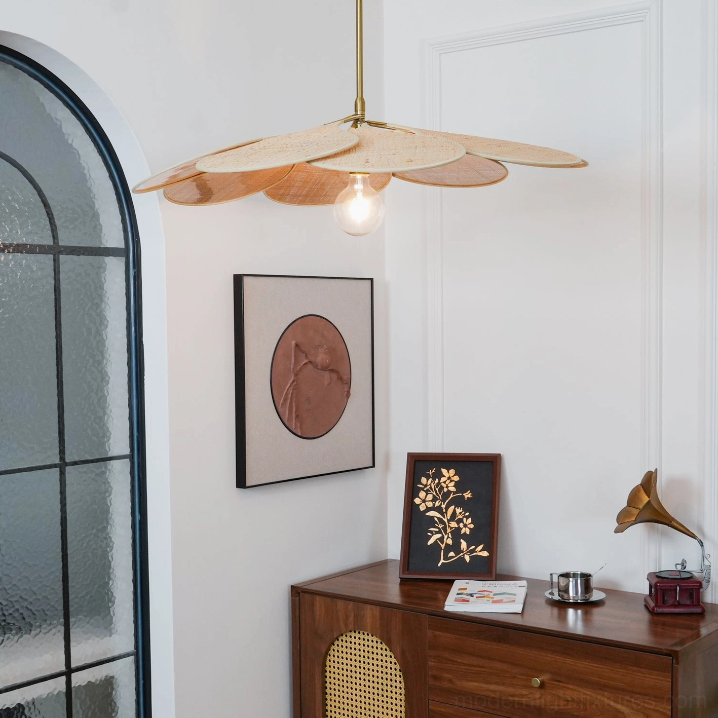 Rattan bloom pendant fixture for dimmable lighting control and mood adjustment in interiors