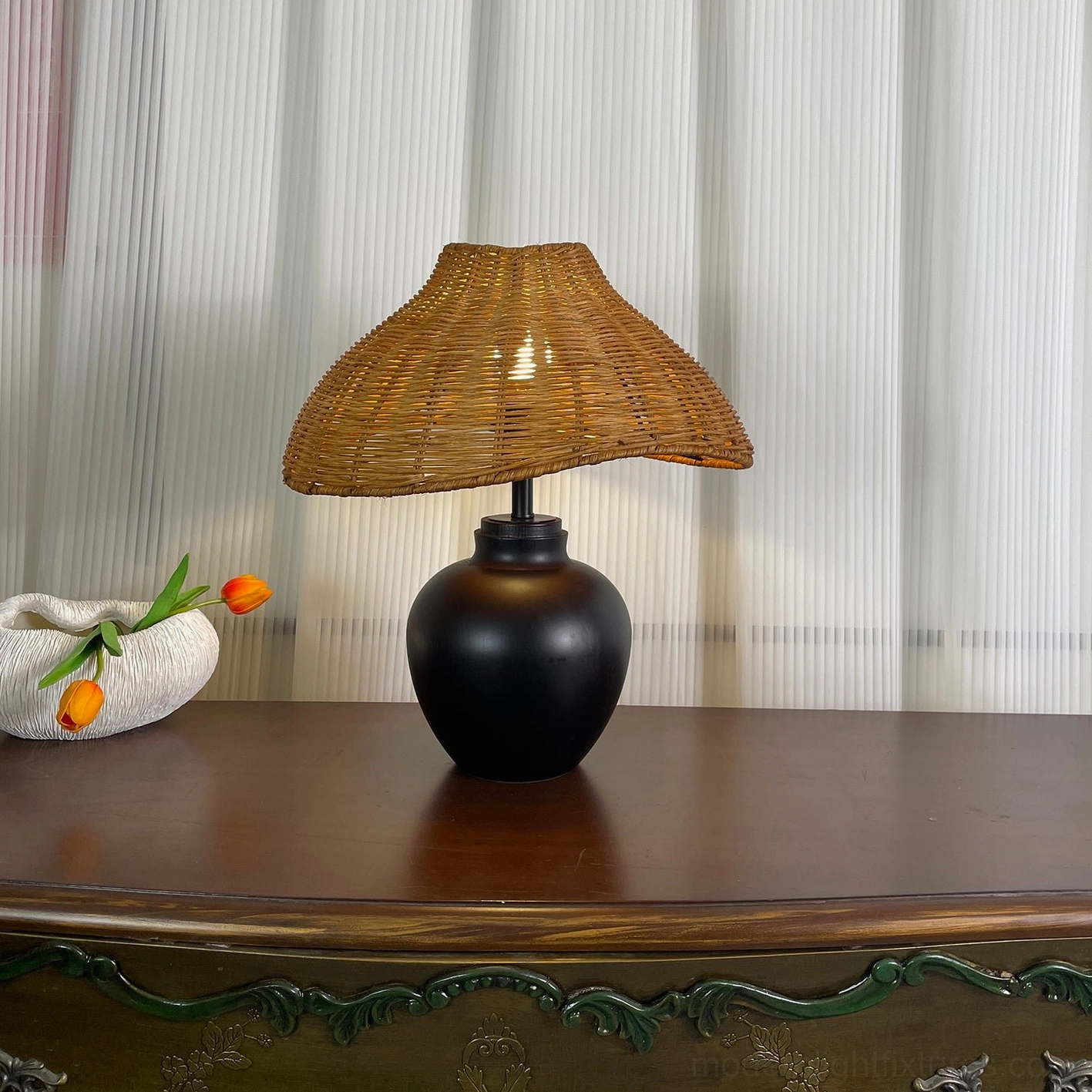 Rattan table lamp with E26/E27 socket compatibility, dimmable desk light for flexible ambiance control