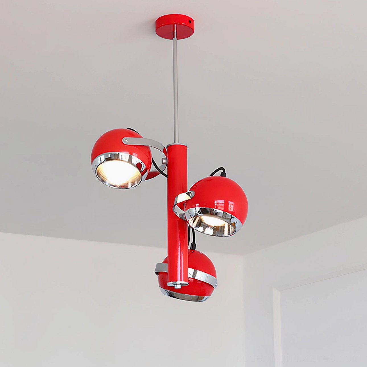 Red Sputnik pendant lamp three-way socket E14 configuration and electrical specifications