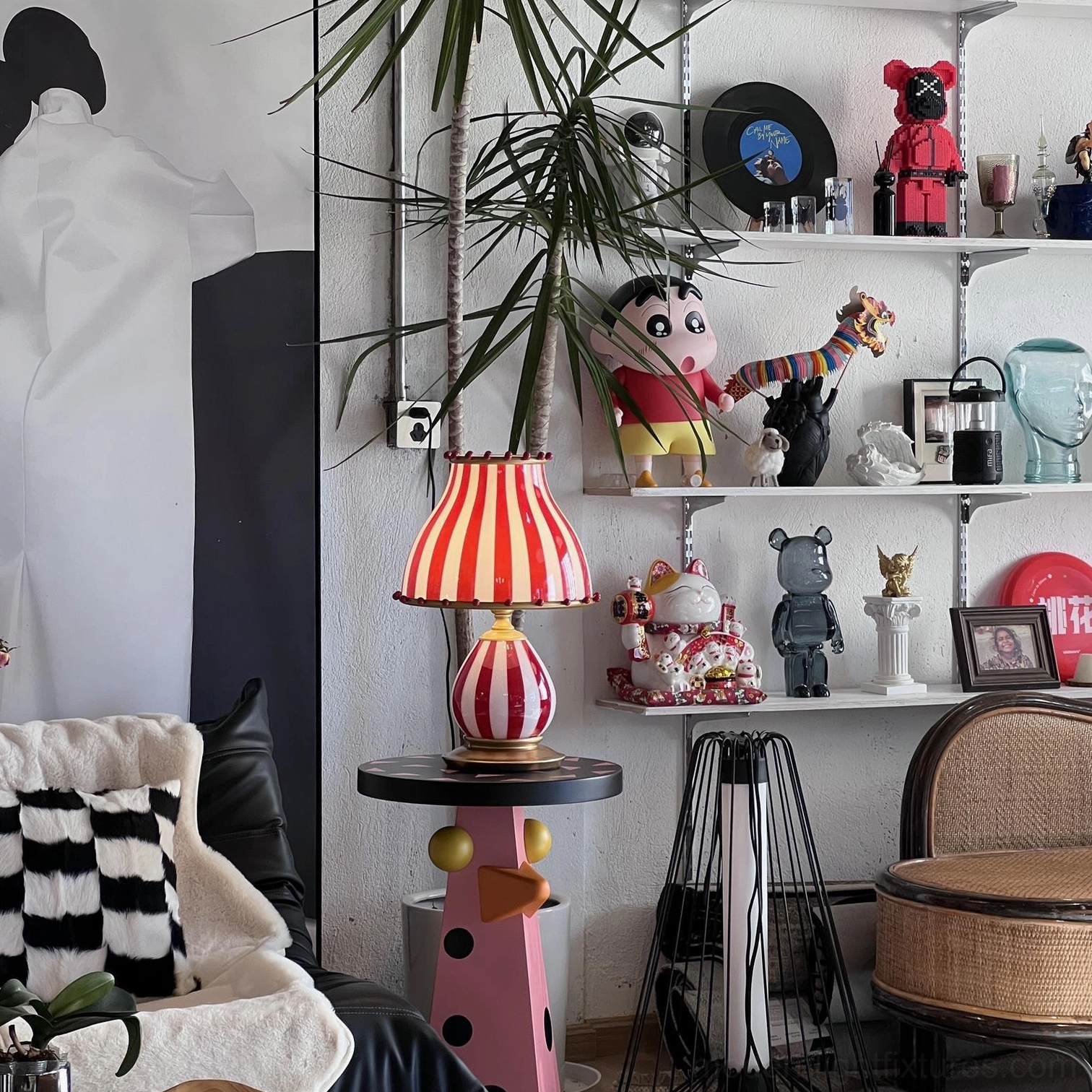 Red white and gold circus table lamp full product shot with decorative accents