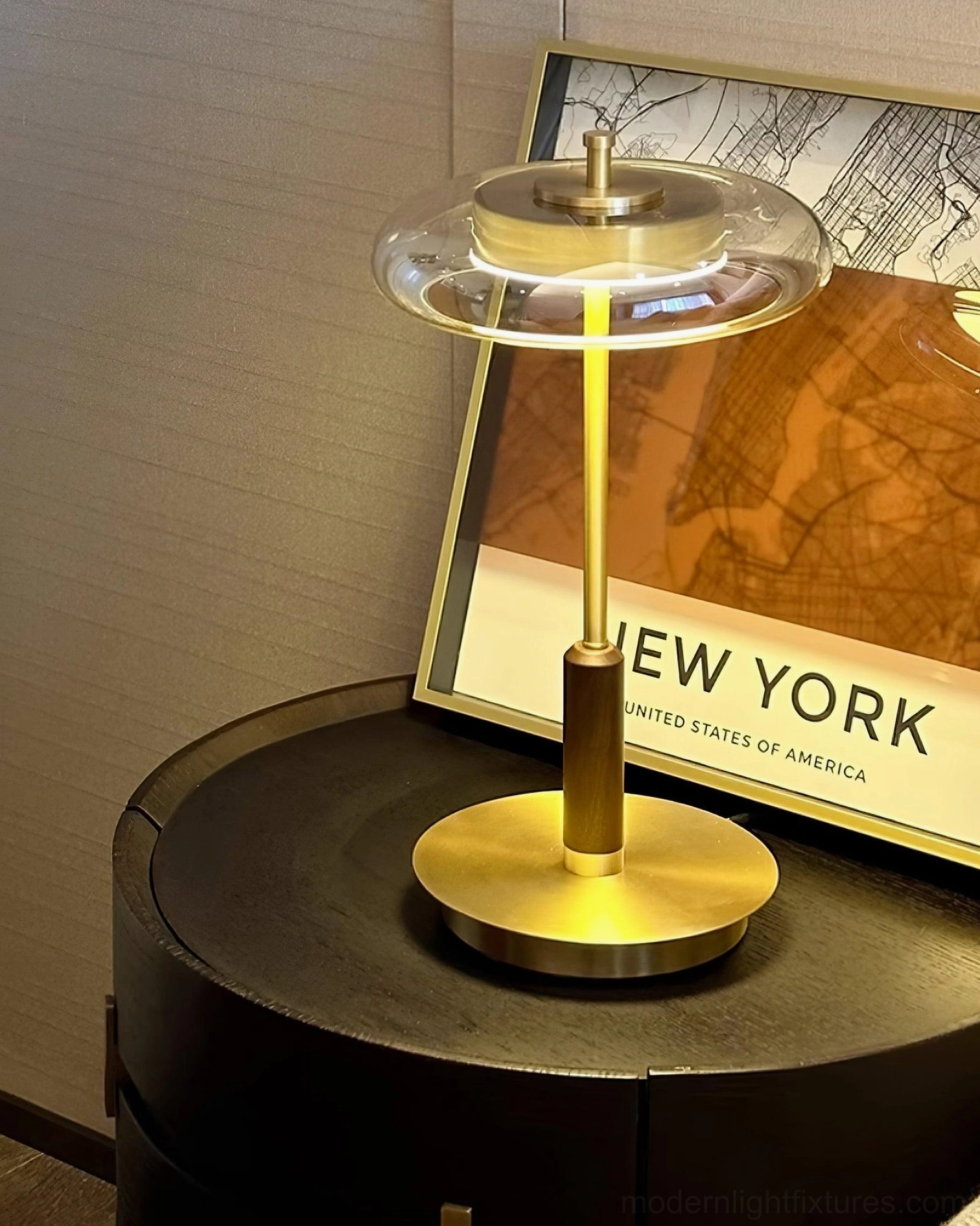 Redondo table lamp mid-century modern interior design aesthetic