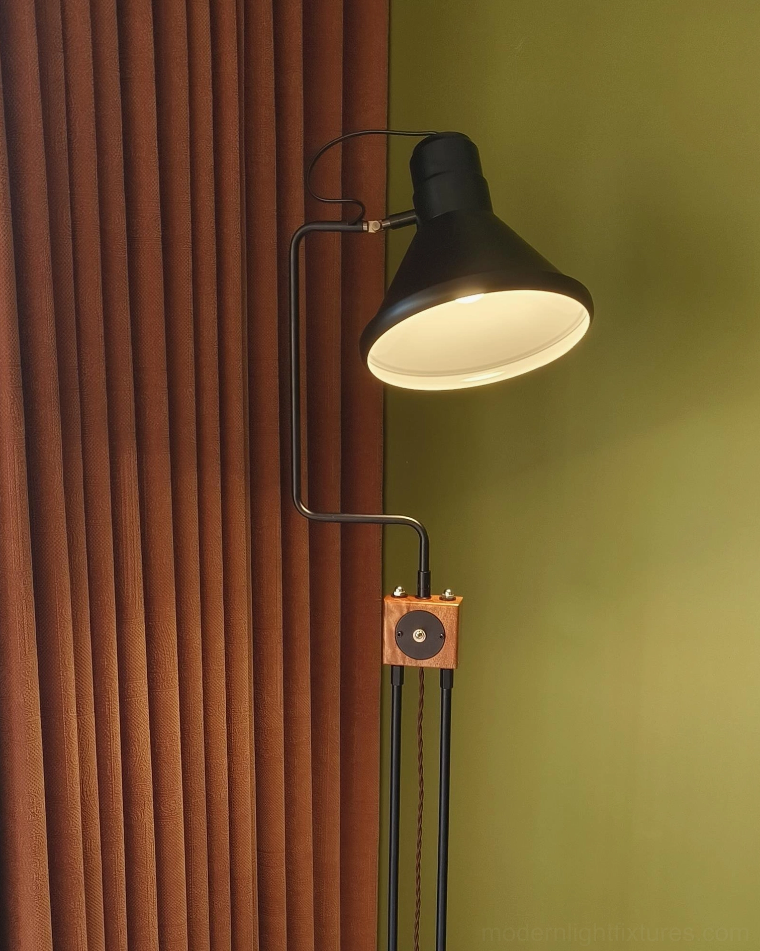 Retro Toia floor lamp full height view comparison room scale