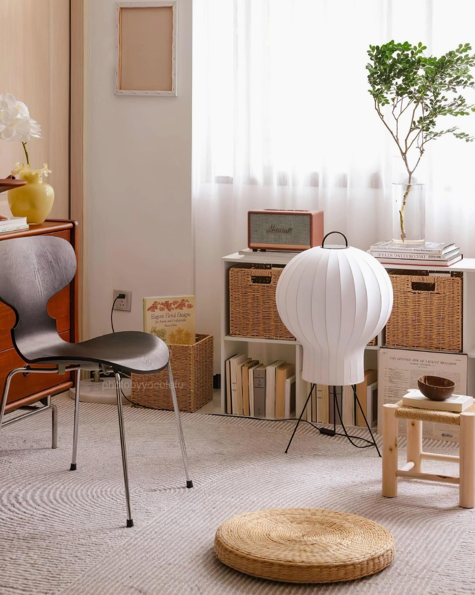 Ribbed silk shade floor lamp 40W incandescent LED equivalent bulb options