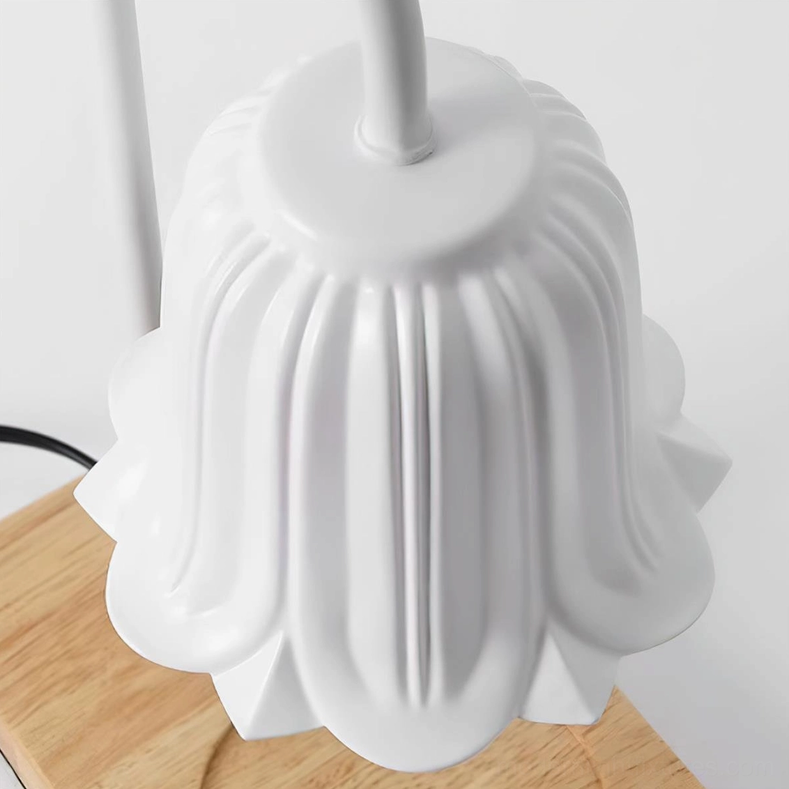 Rina candle warmer lamp office desk styling modern workspace home fragrance solution