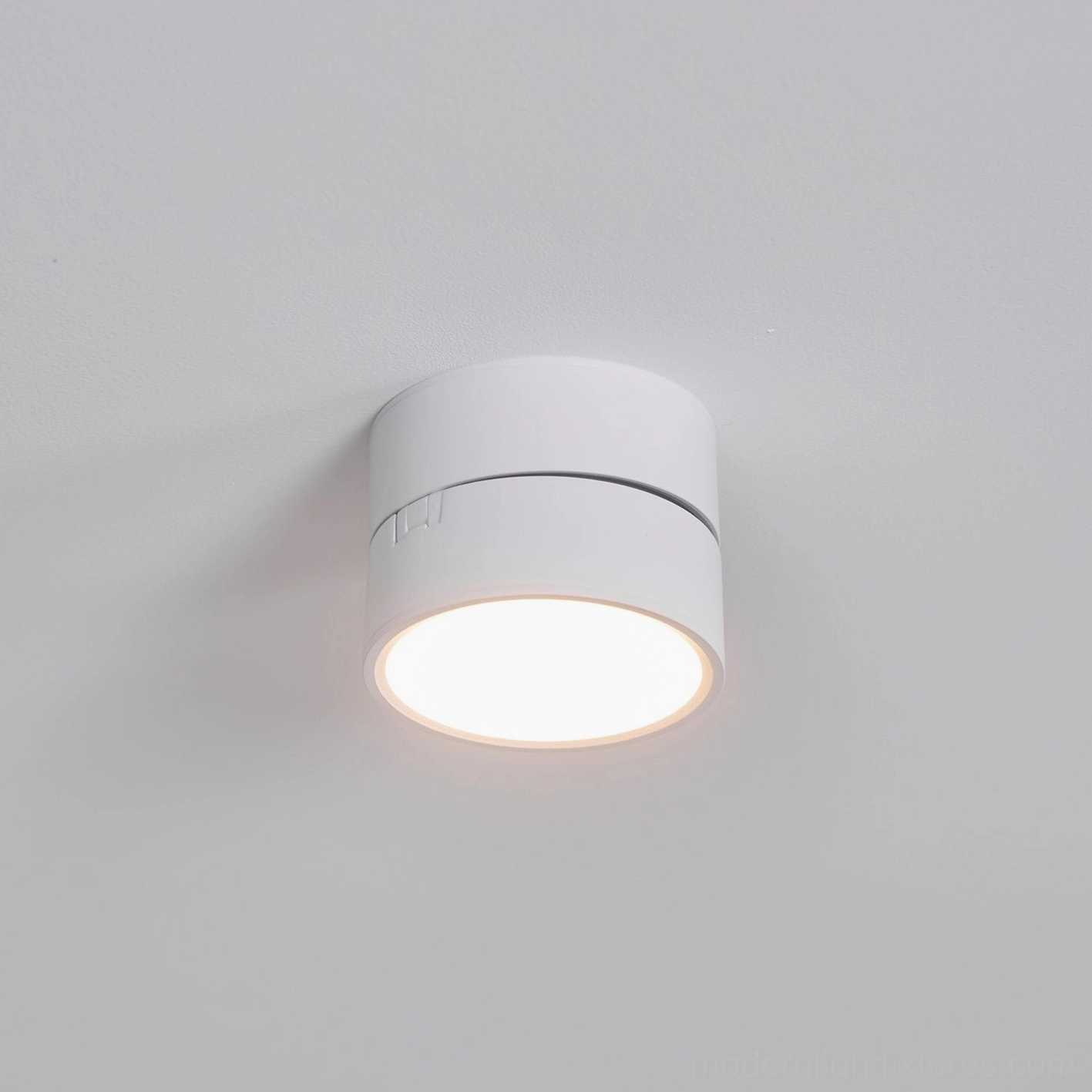 Rotatable spot light integrated LED technology in compact aluminum housing for contemporary homes