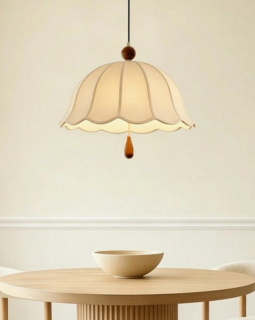 Scalloped cotton-linen pendant light technical specifications showing E27 socket configuration and fabric dome construction