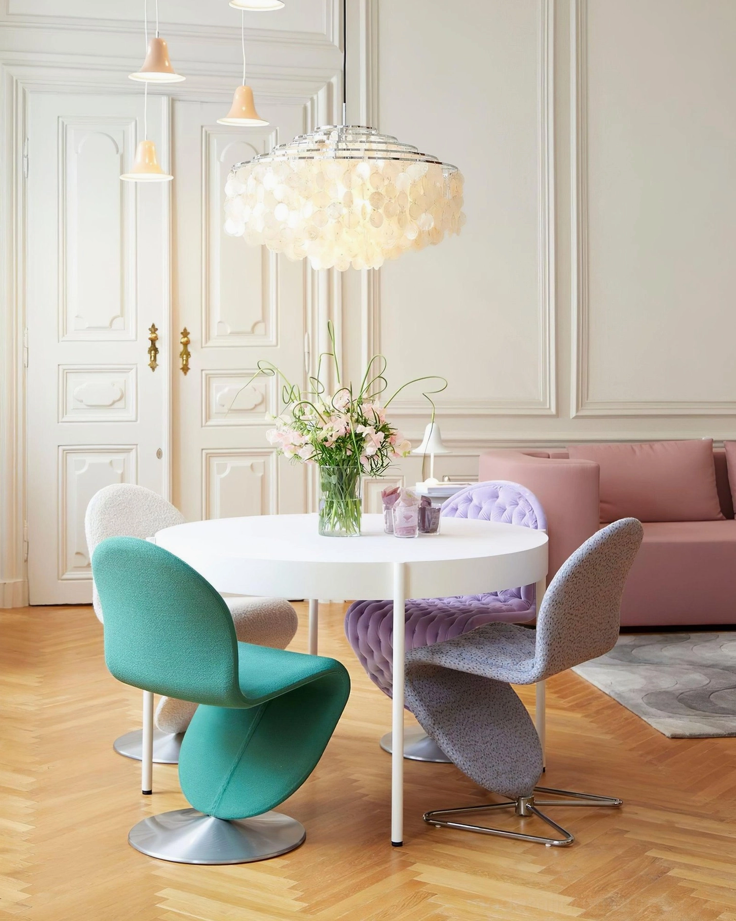 Shell chandelier installation guide showing hanging height and ceiling mounting