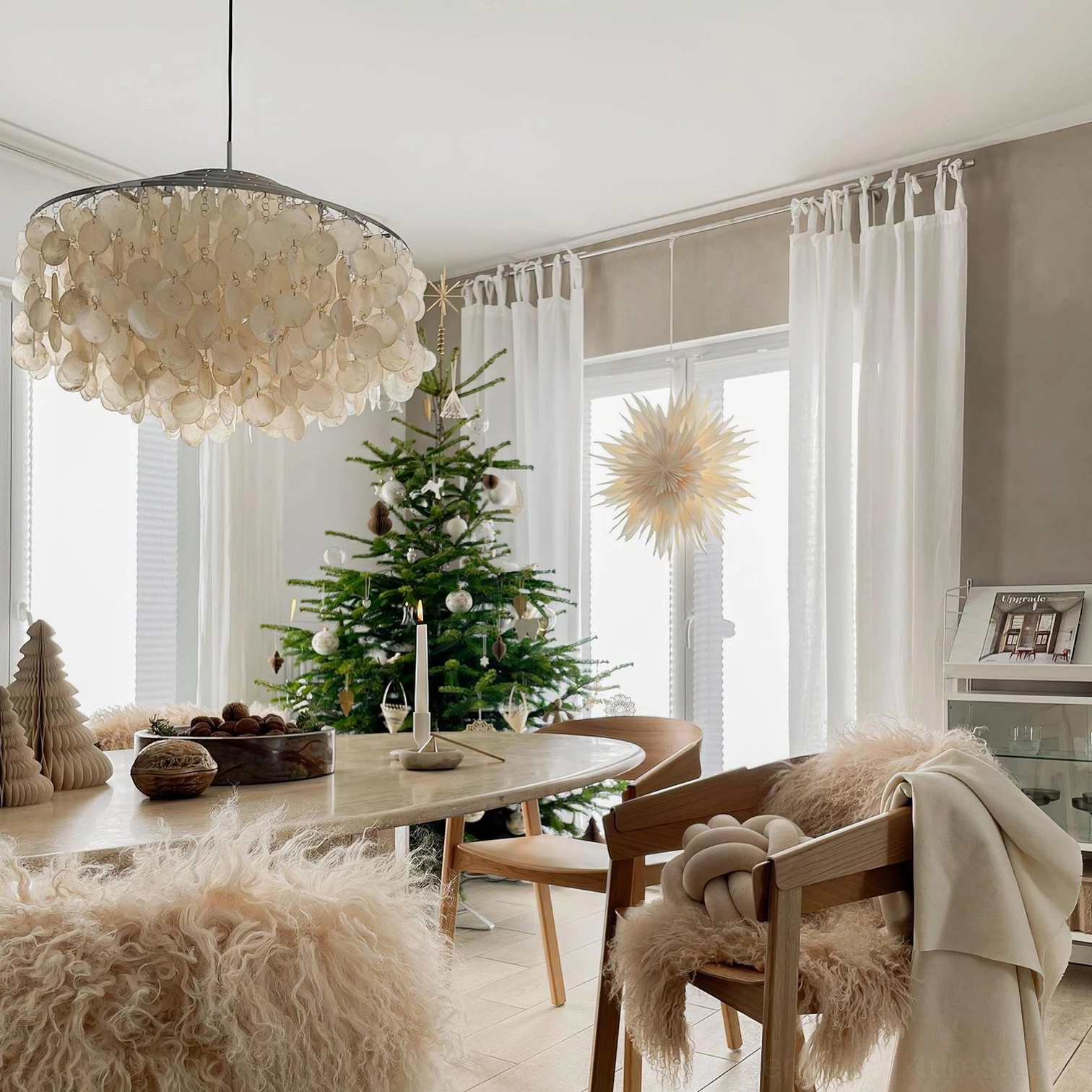 Shell pendant light fixture with gold metal frame and white translucent shells, 360 view