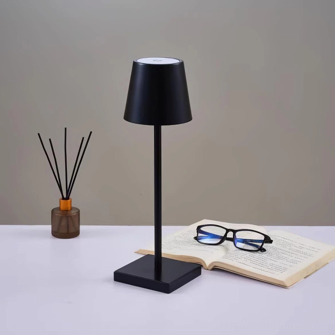 Silver finish modern minimalist table lamp with touch switch control elegant design