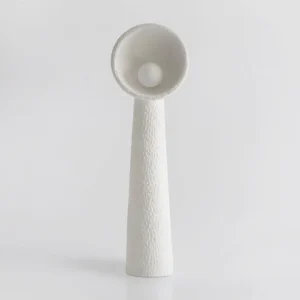 Soniah floor lamp close-up detail of textured white resin surface with G9 bulb socket