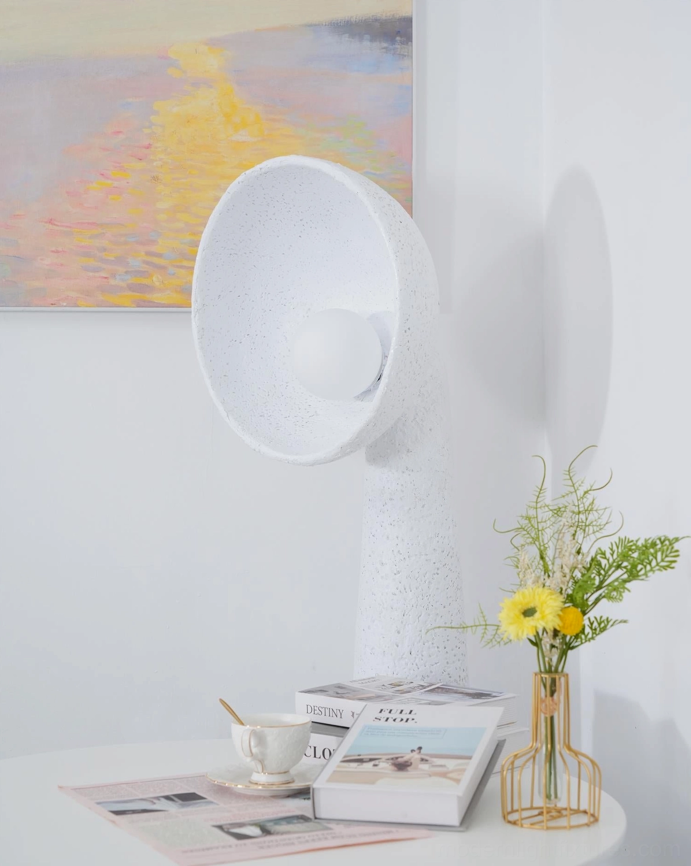 Soniah white resin floor lamp product display premium luxury modern lighting fixture