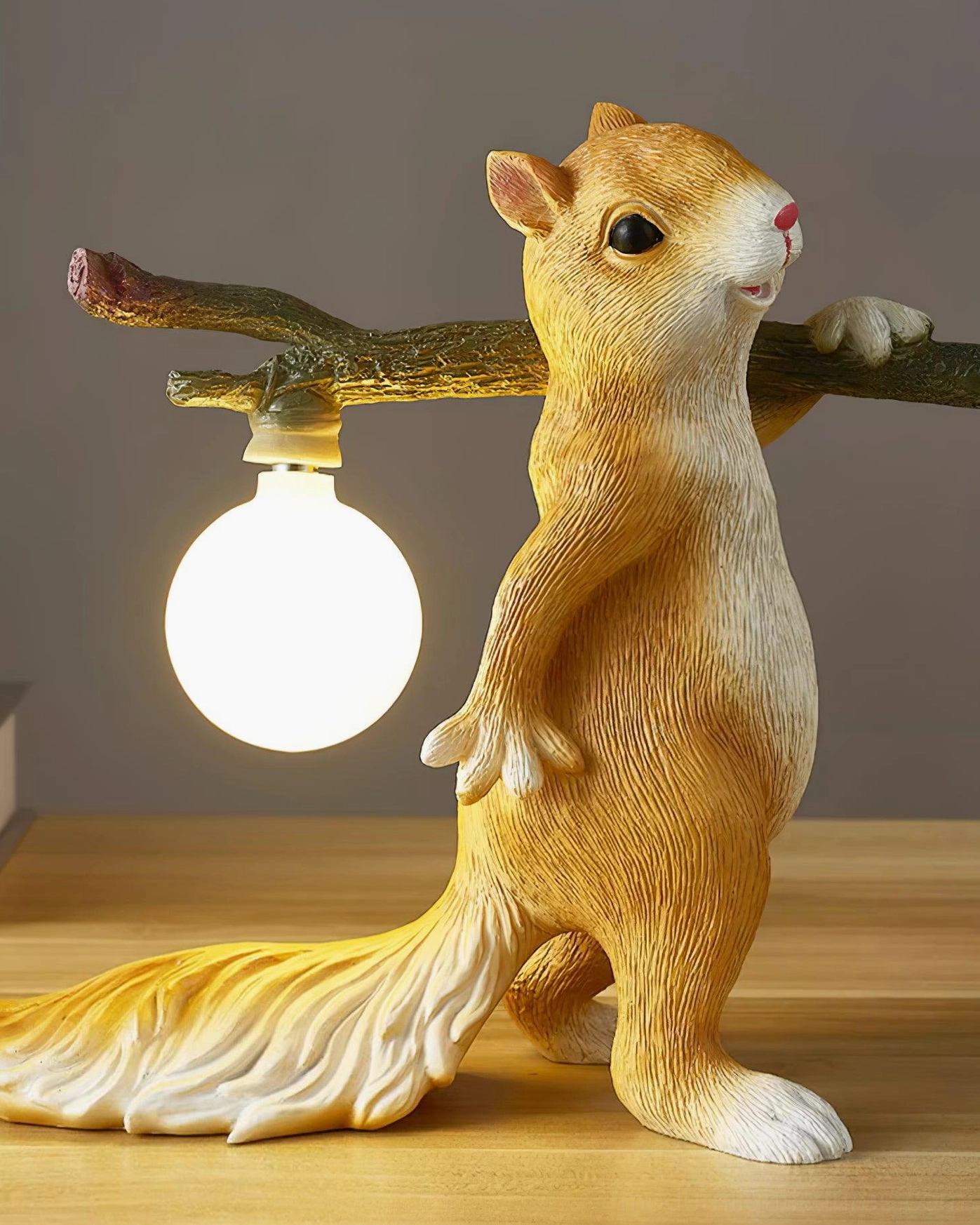 Squirrel table lamp with energy-efficient LED bulb option, eco-friendly decorative lighting fixture