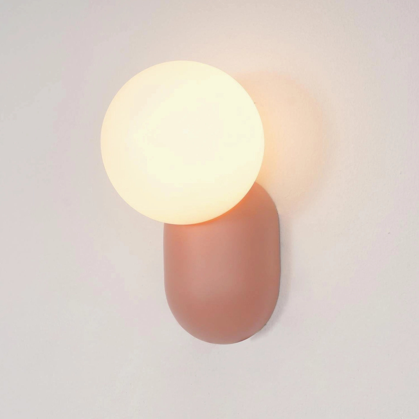 Sustainable wall sconce design prioritizing durability and environmental responsibility in lighting