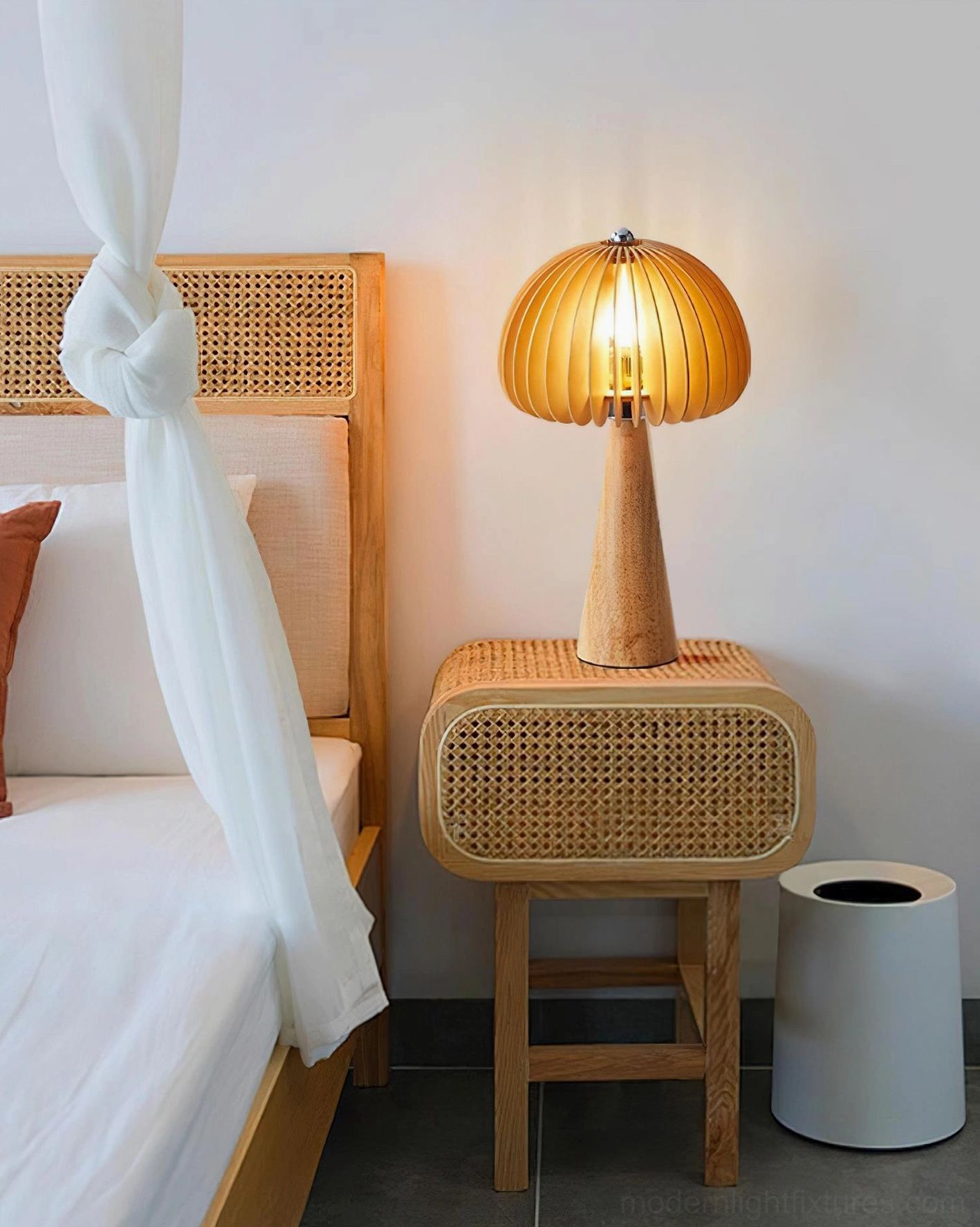 Sylora table lamp size comparison and dimensional overview, modern minimalist lighting fixture