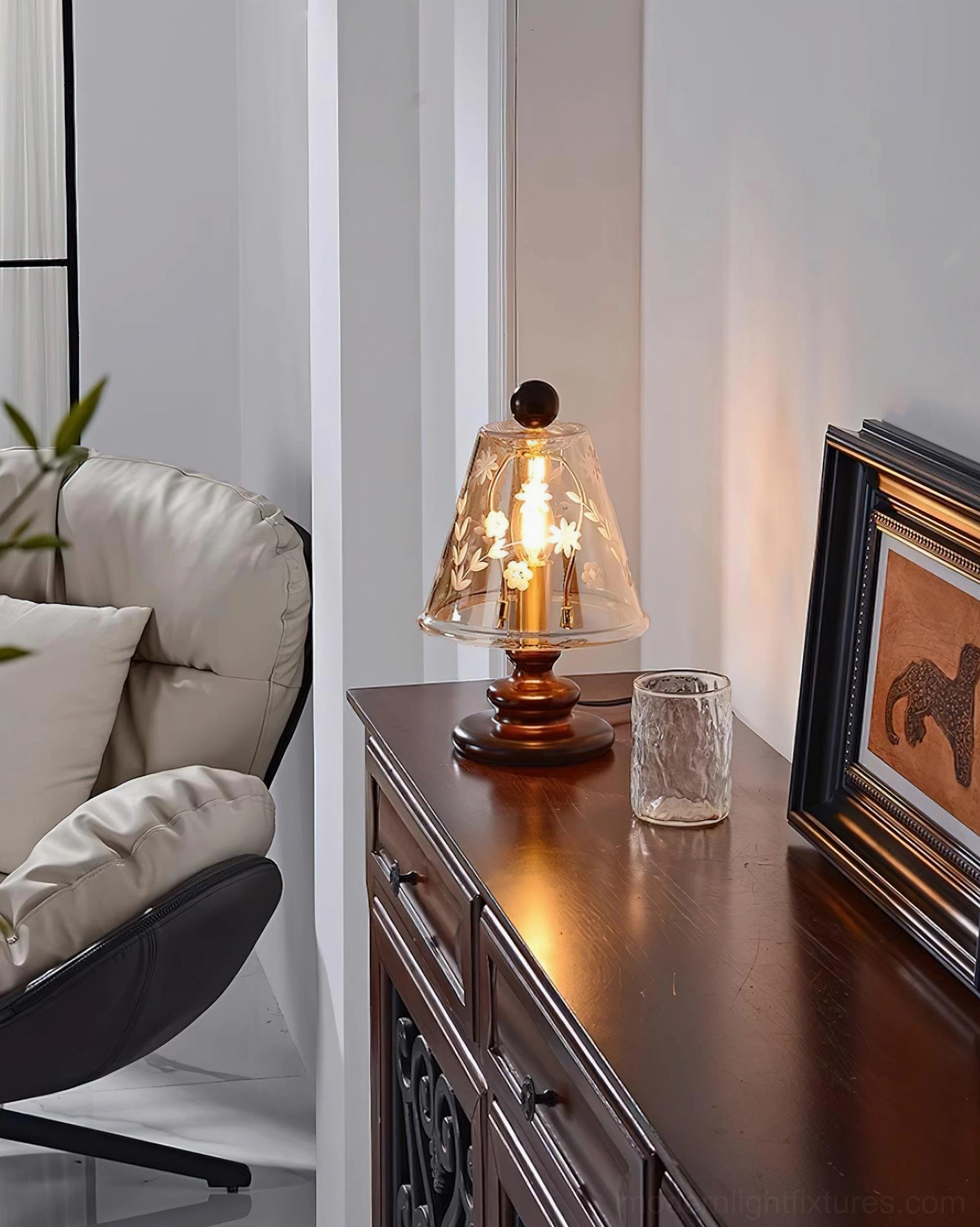 Tilda table lamp walnut color wood base with cognac glass shade, close-up of craftsmanship and materials