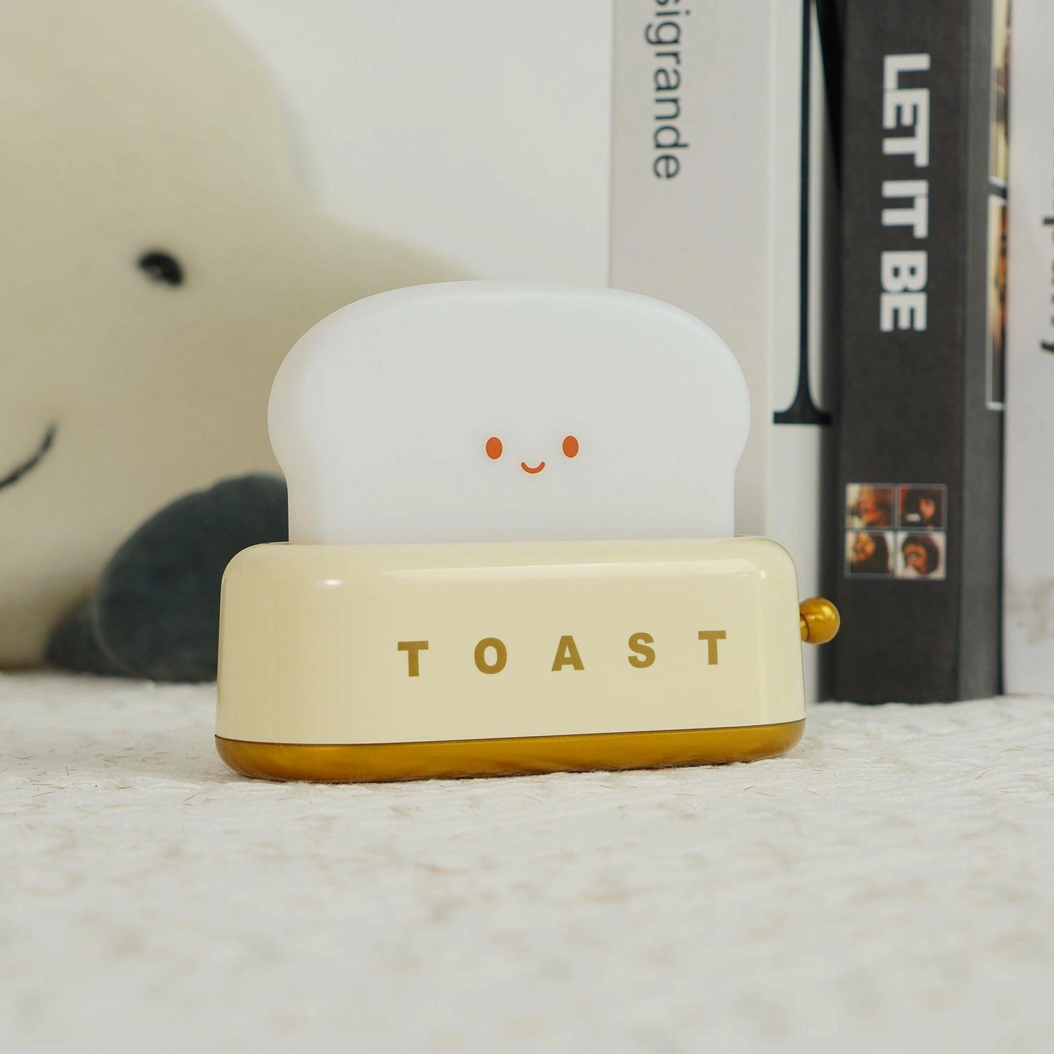 Warm 3000K toaster table lamp creating cozy intimate lighting for evening relaxation
