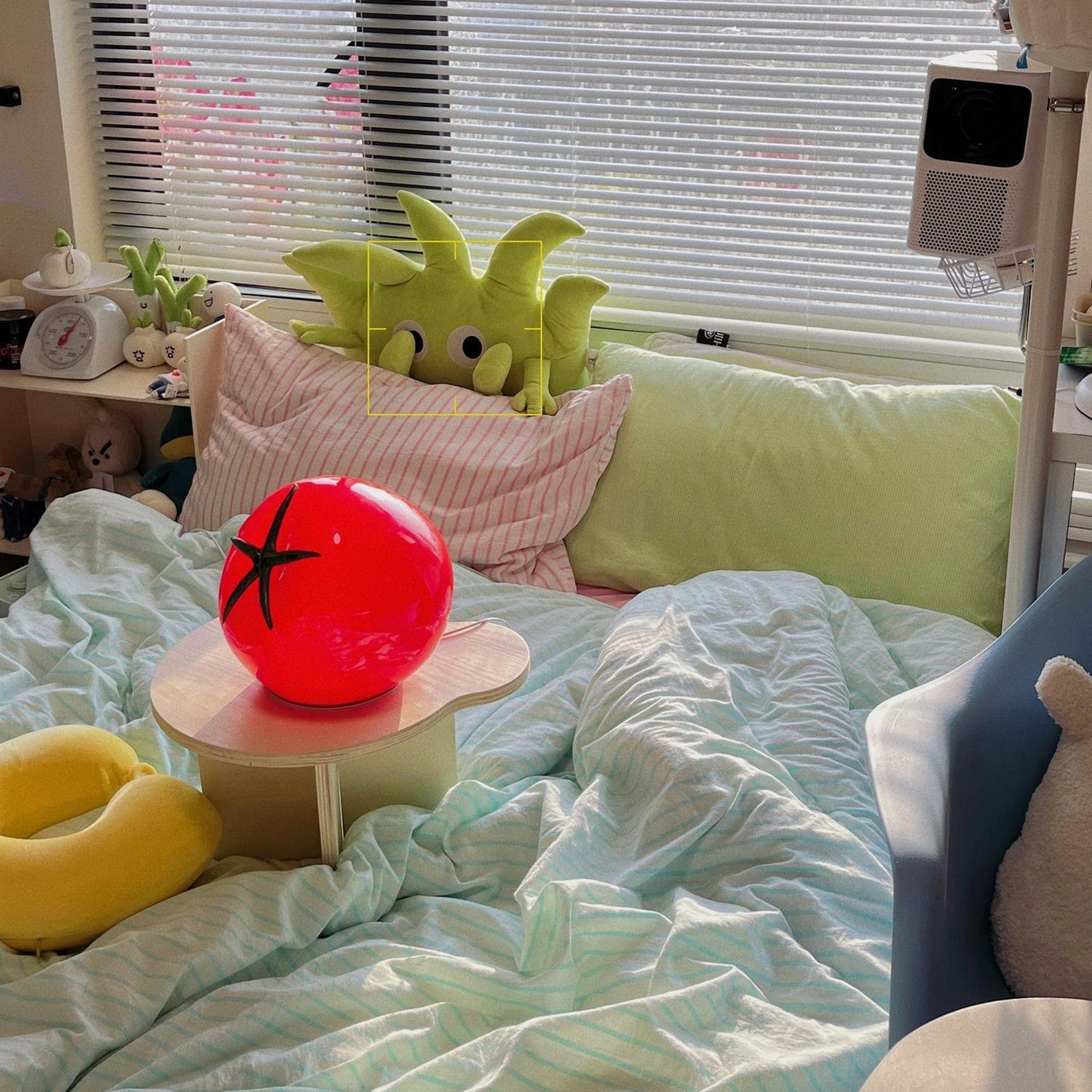 Tomato table lamp USB port base power connection convenient charging setup