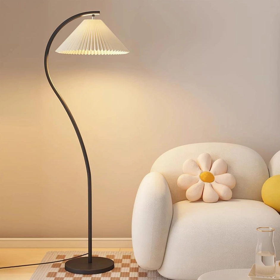 Black Tove pleated floor lamp metal pole, modern dramatic contemporary interior lighting