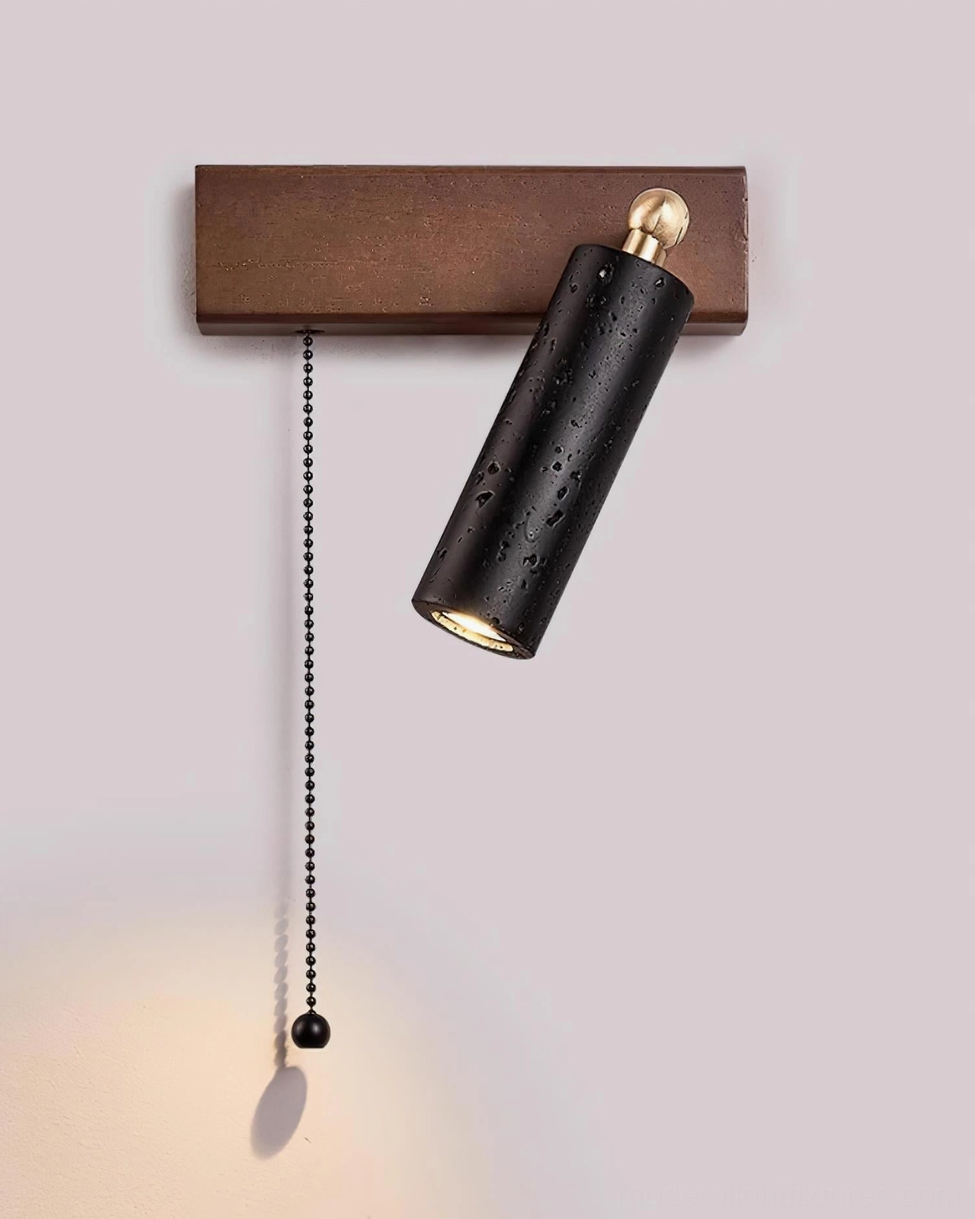 Modern travertine pull chain wall lamp – compact bedside sconce with sculptural organic material design