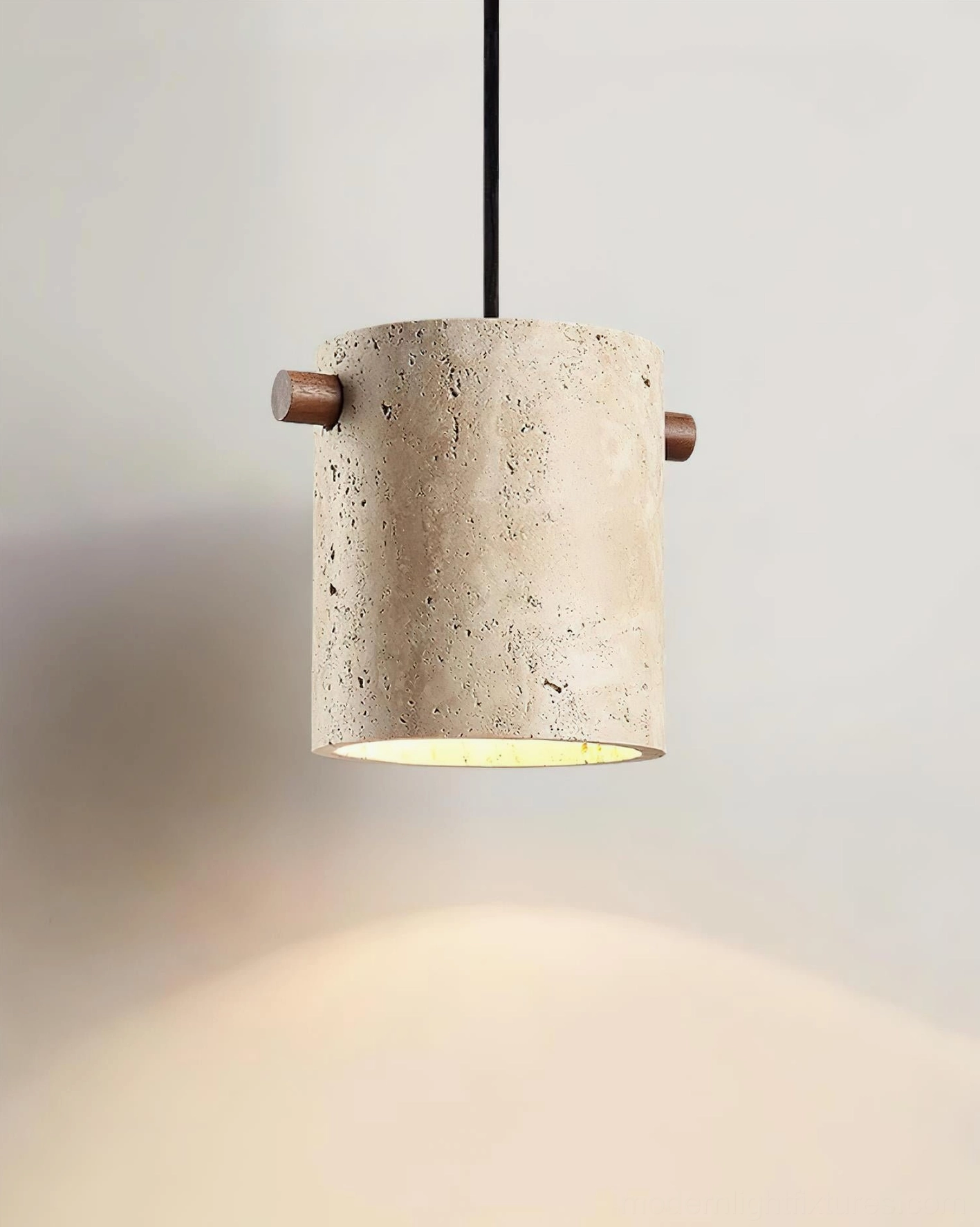 Three-head travertine pendant chandelier with multiple light sources, contemporary kitchen lighting solution