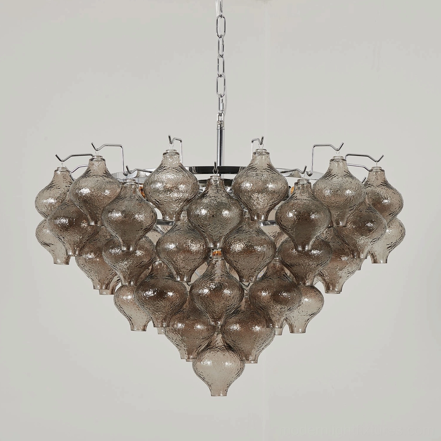 Vetrina tiered tulip glass chandelier sizing comparison showing small medium and large variants with different glass drop counts