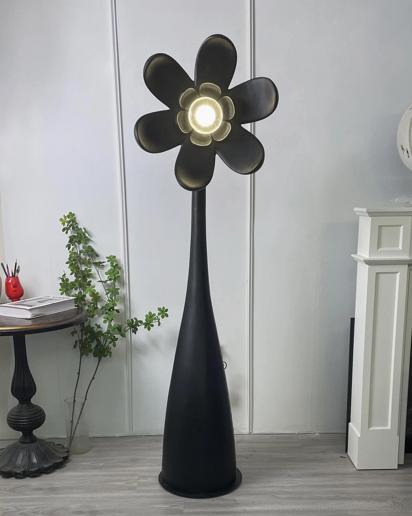 Vicenzio black flower floor lamp full height view - 168cm modern minimalist standing lamp