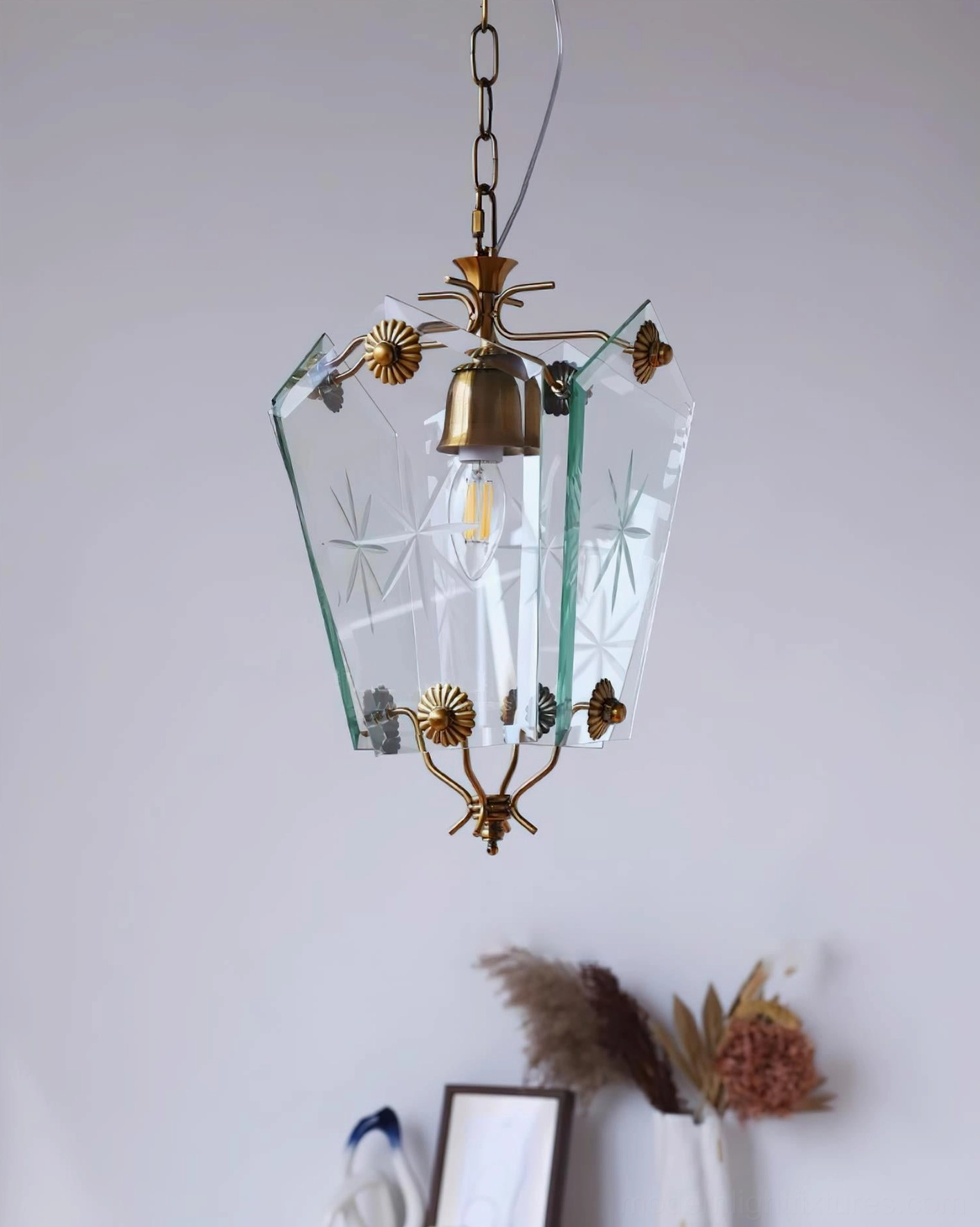 E14 socket detail vintage star-etched glass pendant lamp brass fixture bulb compatibility