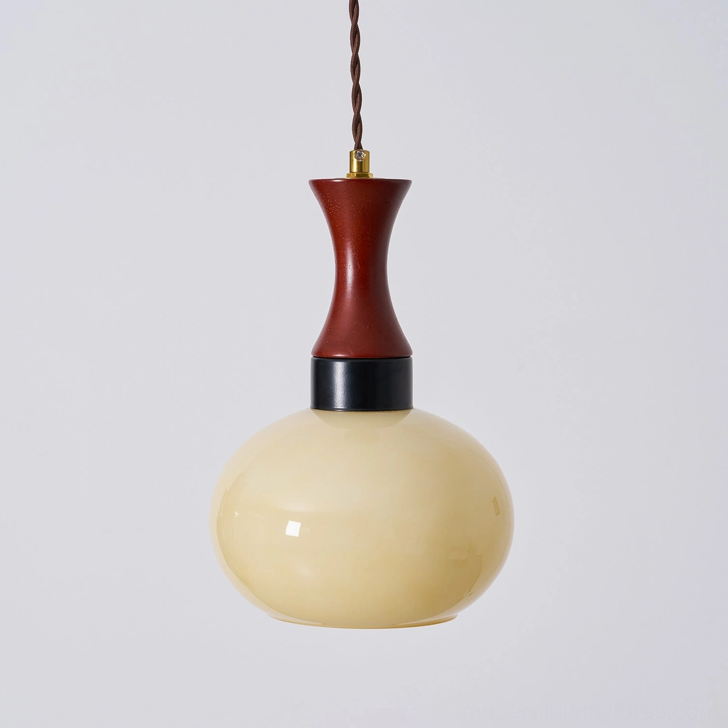 Vintage pendant lamp with E26 E27 socket for 40W incandescent or LED equivalent