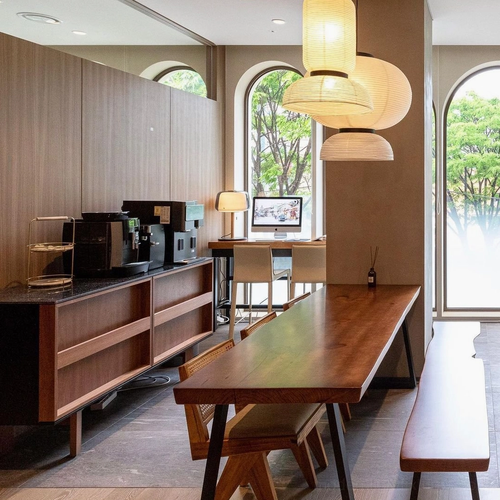 Xuan paper hanging lamp showing soft diffused light and pleated paper shade detail