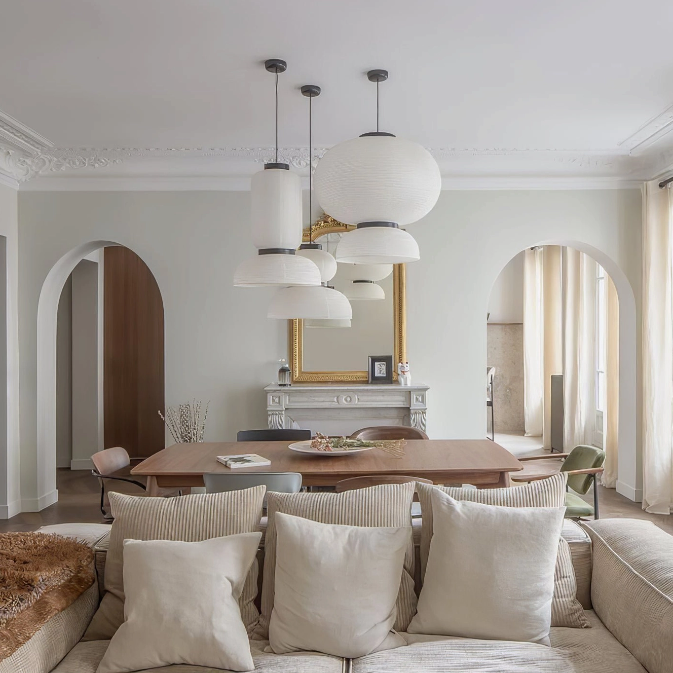 Handcrafted Xuan paper pendant lamp demonstrating ivory white paper finish quality