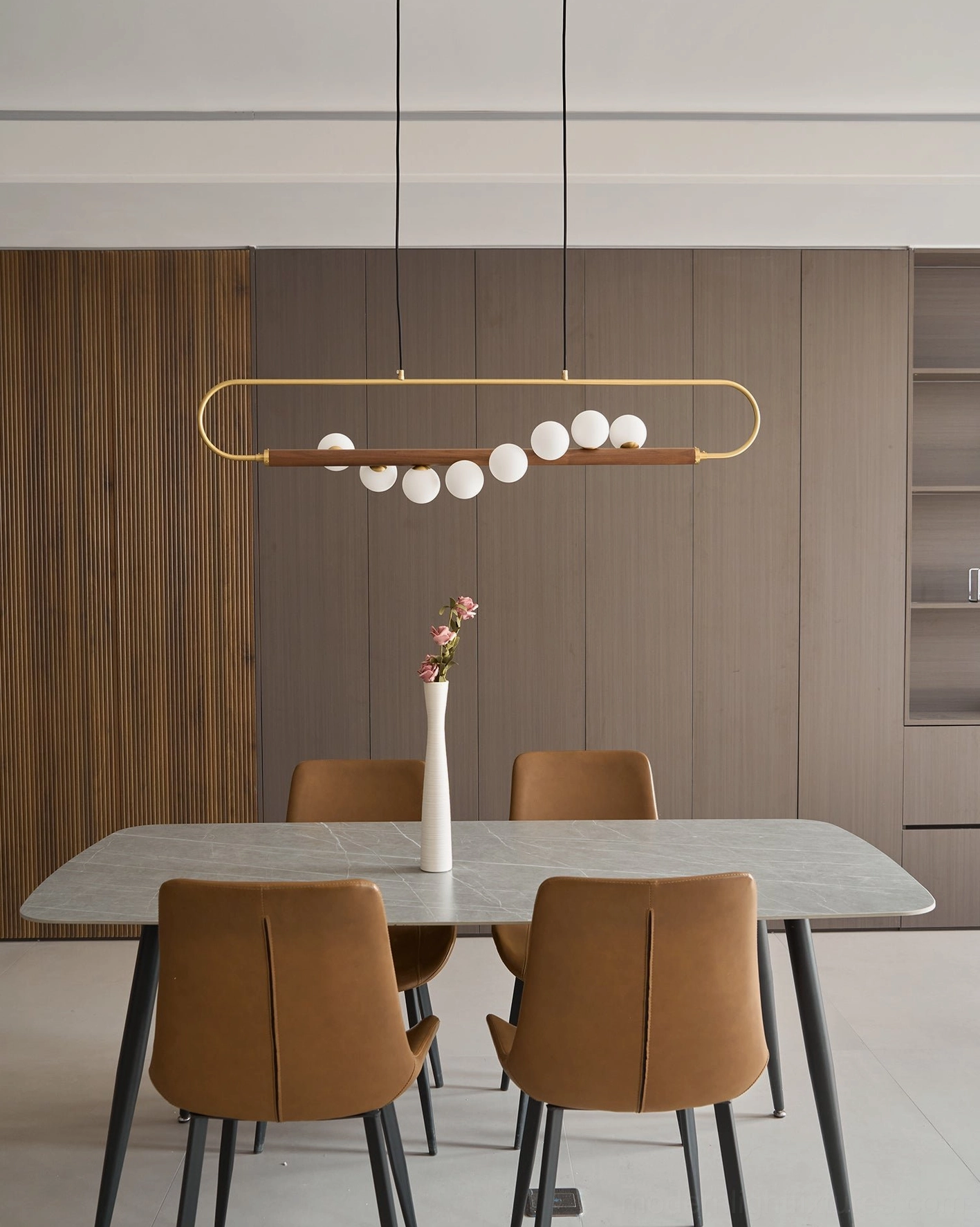 Zeta Linear Pendant mounting structure with adjustable cable suspension system for custom hanging height installation
